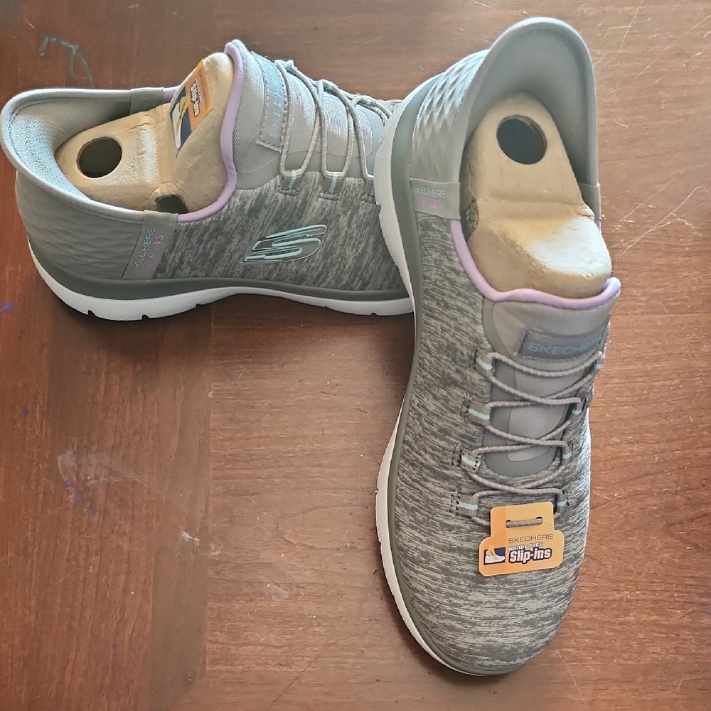 Skechers Women's Gray and Lavender Slip-Ins Sneakers